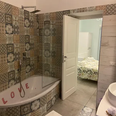 Bed & Breakfast Beb La Gemma Neapel