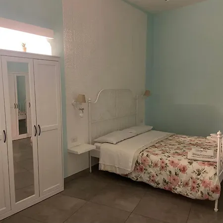 Beb La Gemma 3* Naples