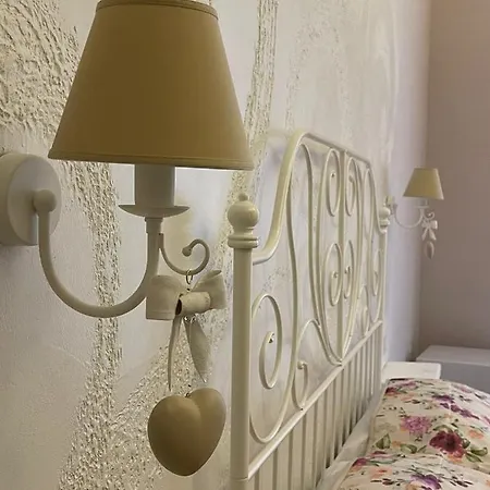 לינה וארוחת בוקר Beb La Gemma נאפולי